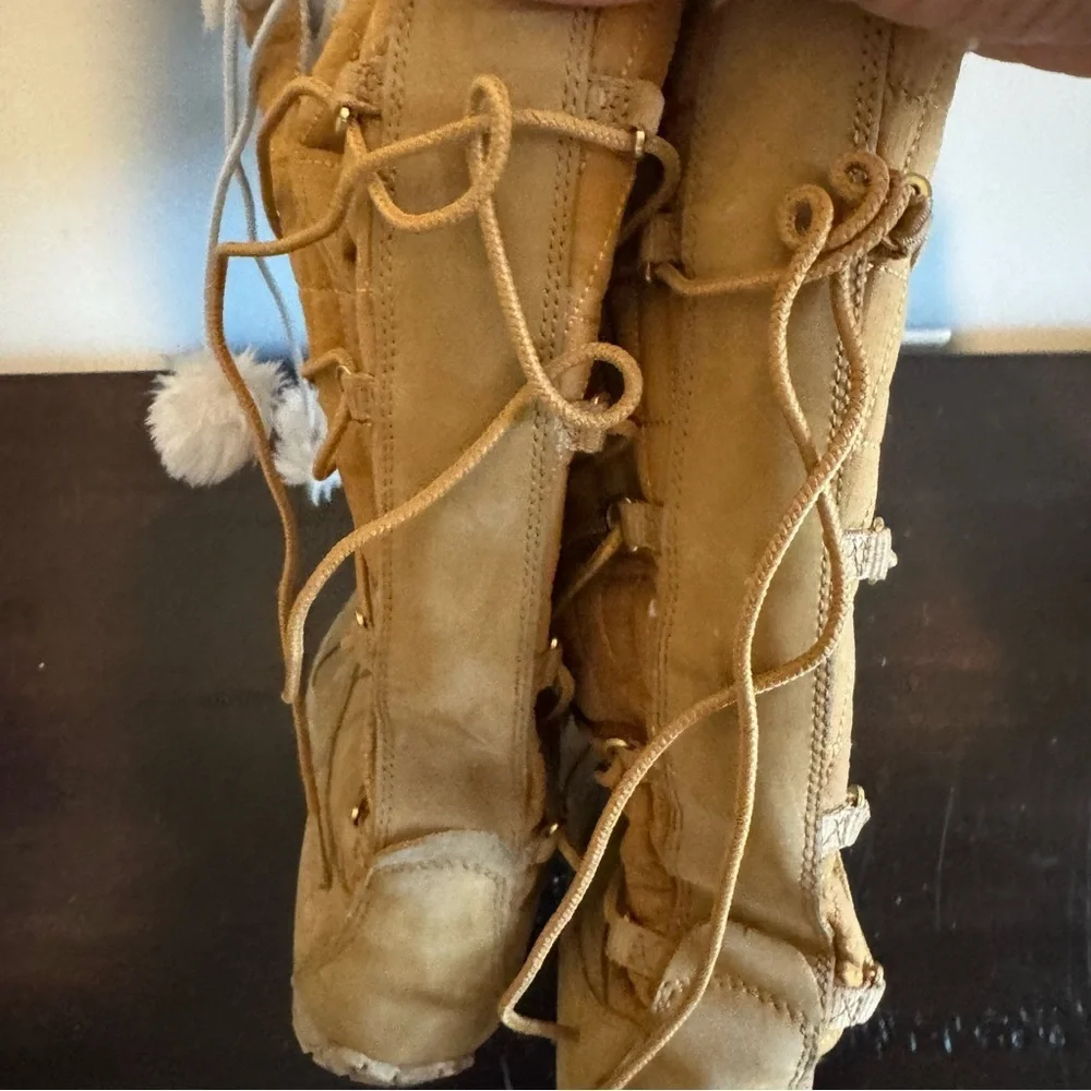 Timberland 650 Tan Quilted Winter Boots with Faux Fur Trim